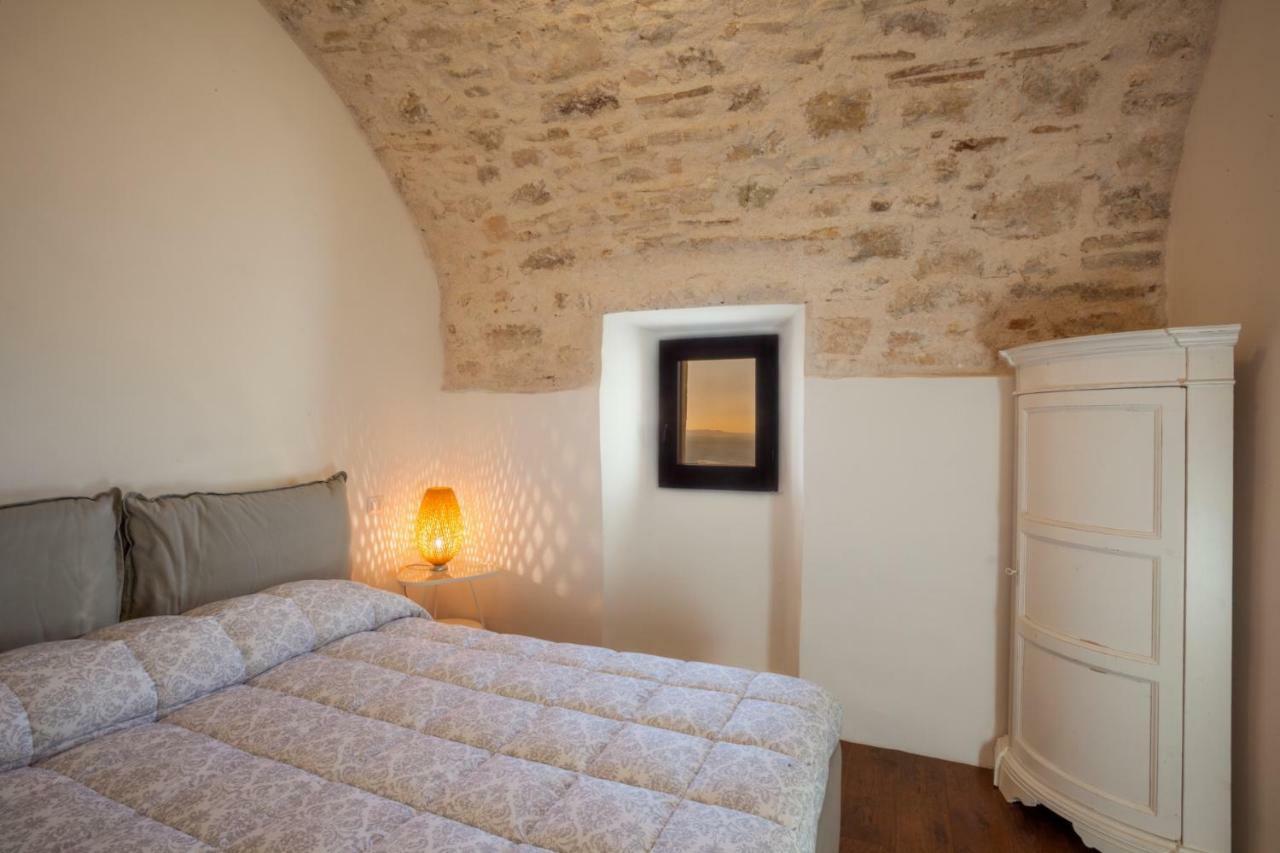 Il Castello Di Campello Aparthotel Campello sul Clitunno Ngoại thất bức ảnh