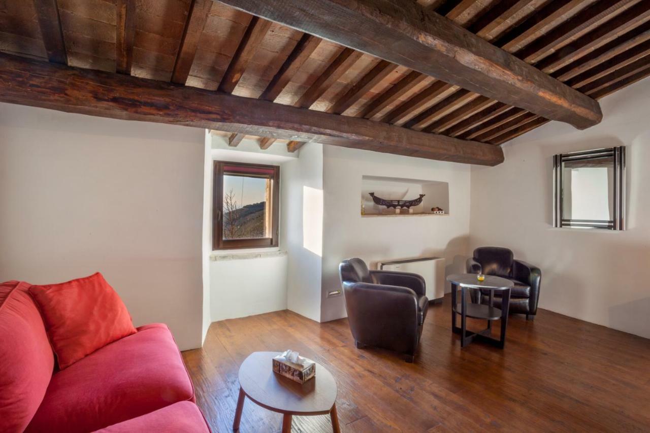 Il Castello Di Campello Aparthotel Campello sul Clitunno Ngoại thất bức ảnh
