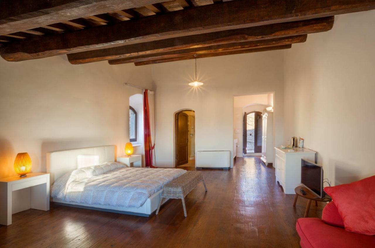 Il Castello Di Campello Aparthotel Campello sul Clitunno Ngoại thất bức ảnh